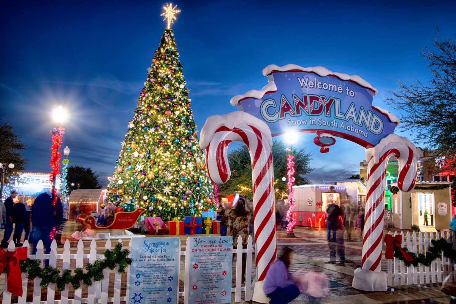 Christmas Across the USA Holiday Destinations that are Full of Cheer