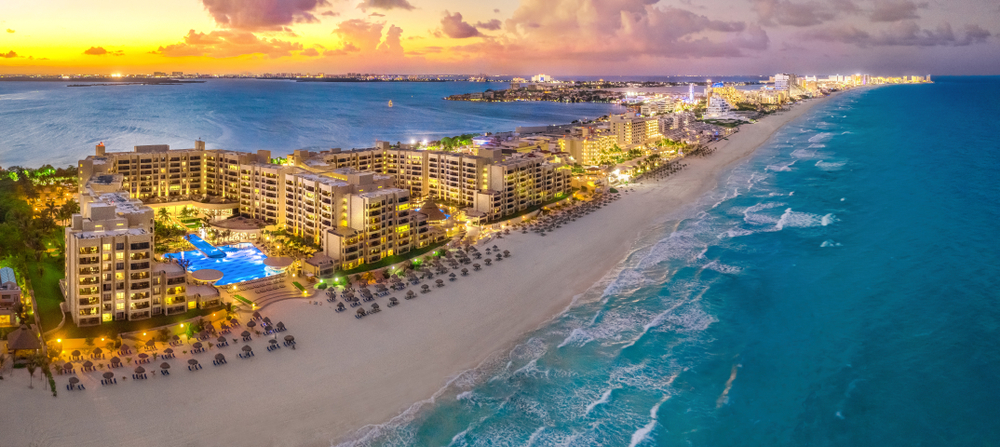 Cancun, Mexico Travel