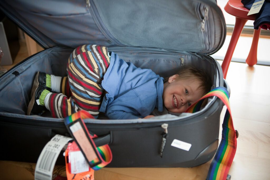 What should you pack when traveling with a baby toddler