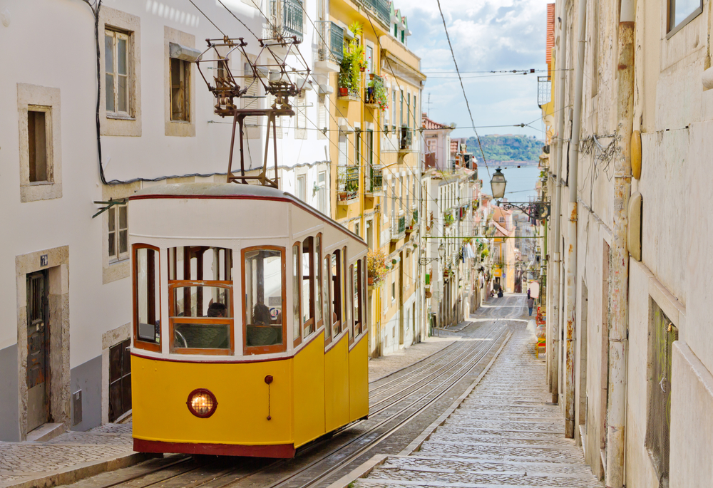 Lisbon's Gloria Funicular Classified as a National Monument