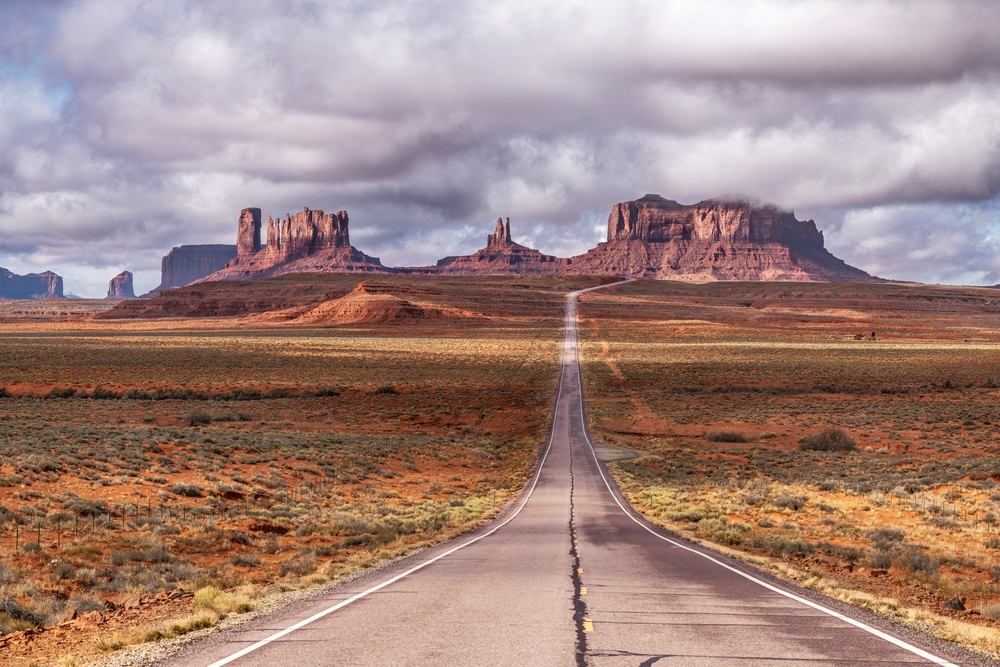 View of Forrest Gump Scenic road in Monument Valley