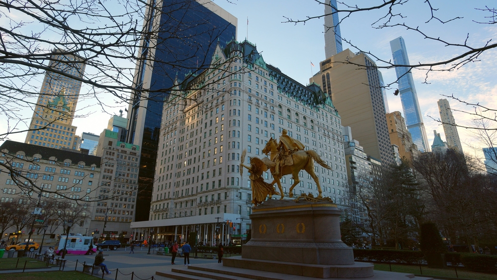 New York Plaza Hotel at Central Park