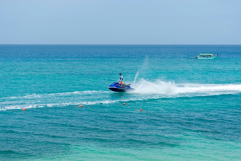 Paradisiacal beach for personal and family rest and recreation.